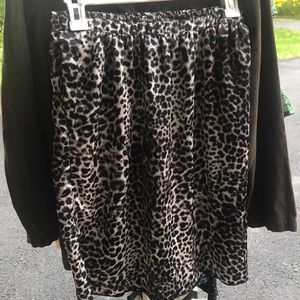 Silky Leopard Skirt Size Small